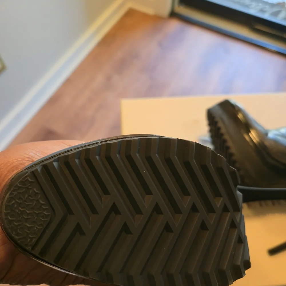 Booties - Picture 2 of 7